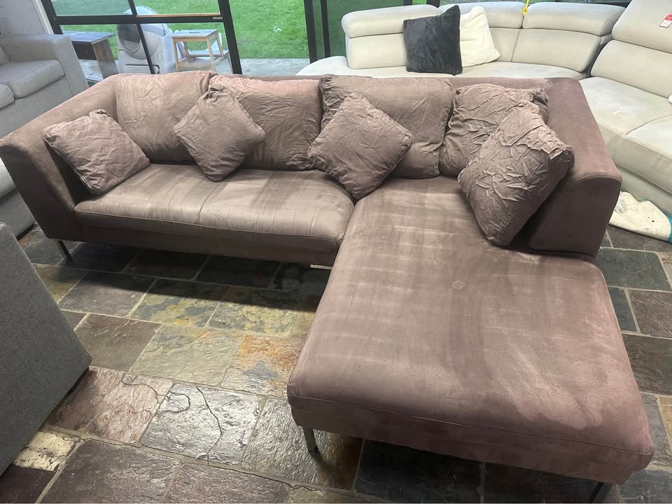 Modern Chaise Lounge photo 2