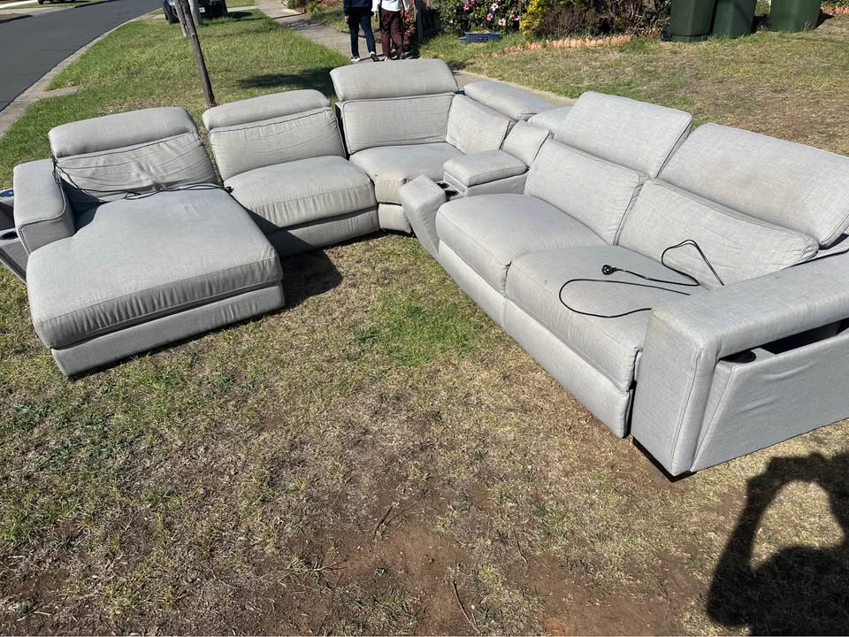 Recliner Sofa set photo 2