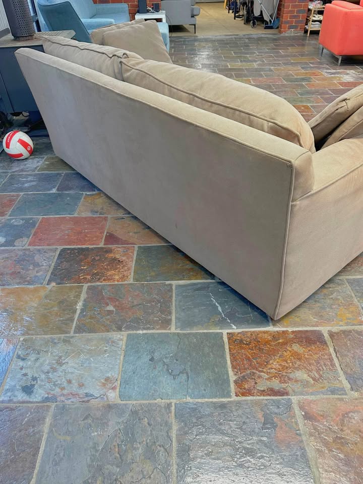 Freedom Sofa – Free Delivery photo 6