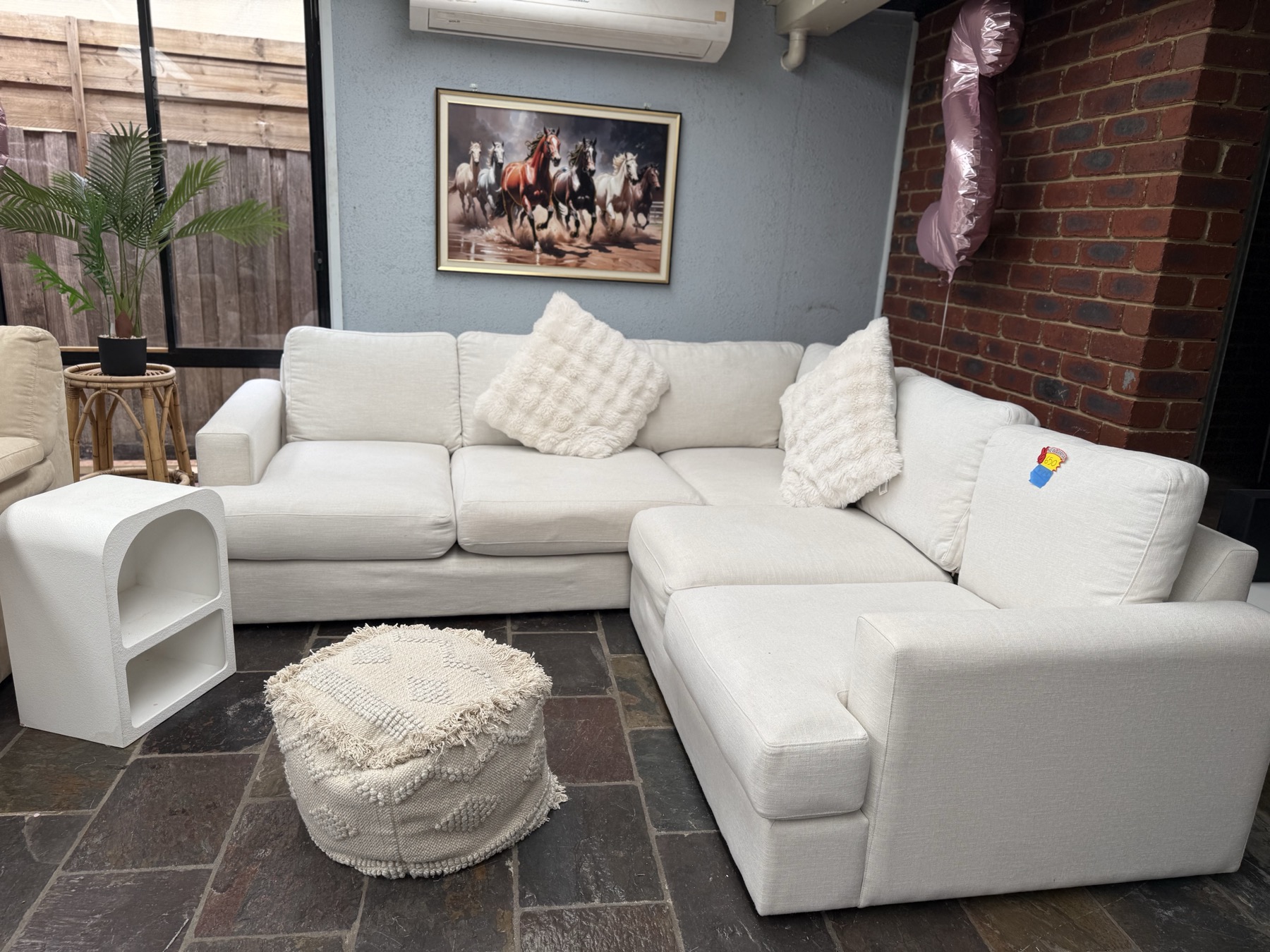 Melbourne Used Sofas private showroom view 4